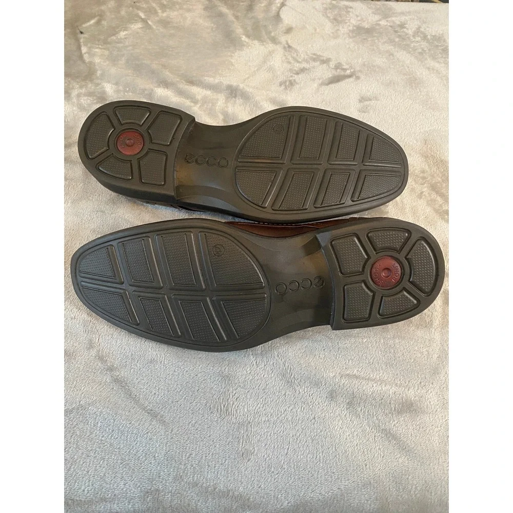 ECCO Helsinki Slip On EU 42 US 8-8.5 Brown Leather Comfort Loafers Dress Shoes